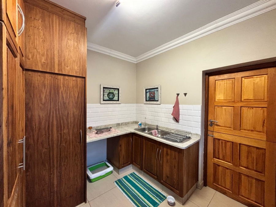 3 Bedroom Property for Sale in Tuscany Ridge North West